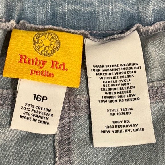 Ruby Rd. Light Blue Denim Capris - Picture 14 of 15